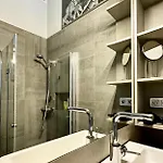 4m High In Heart Of Warsaw! Apartman Varsó