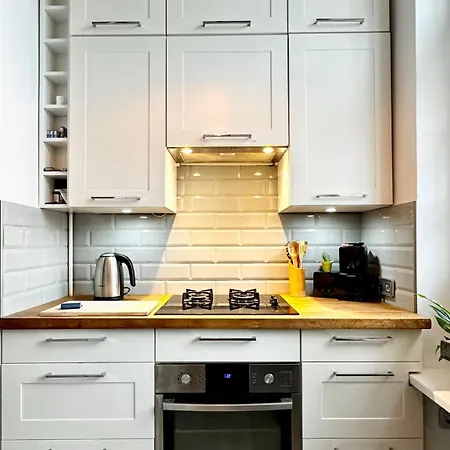 4m High In Heart Of Warsaw! Lägenhet