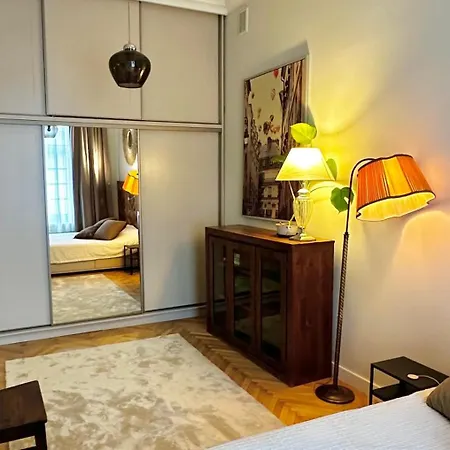 4m High In Heart Of Warsaw! Appartement Warschau