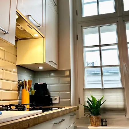 4m High In Heart Of Warsaw! Appartement
