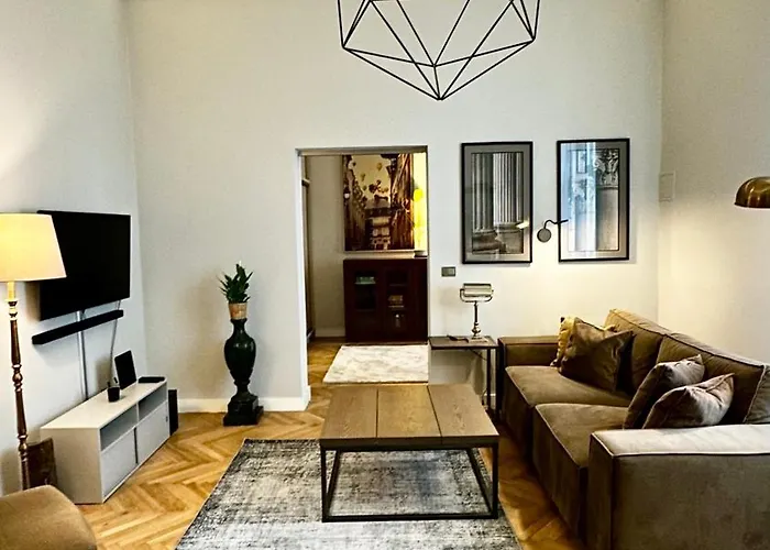 4m High In Heart Of Warsaw!