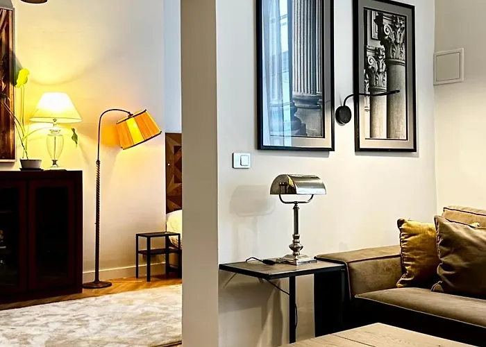 4m High In Heart Of Warsaw! Apartment *