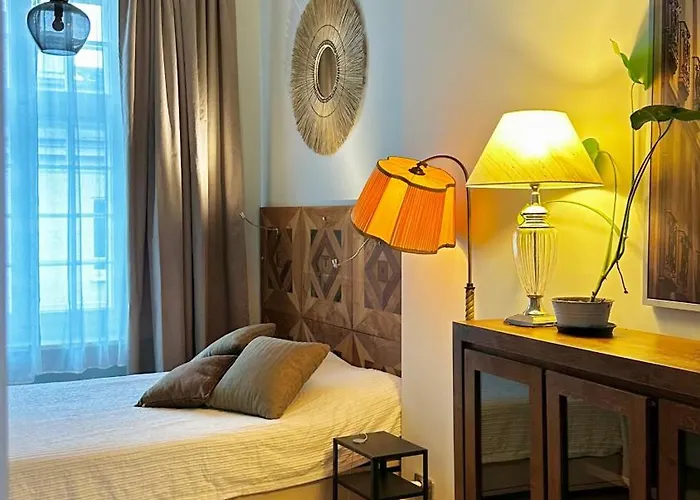 4m High In Heart Of Warsaw! * Warsaw