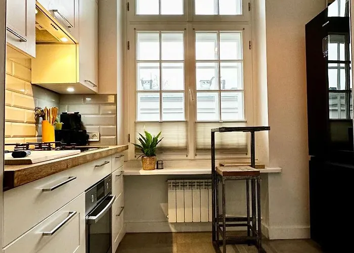 4m High In Heart Of Warsaw! Apartment *