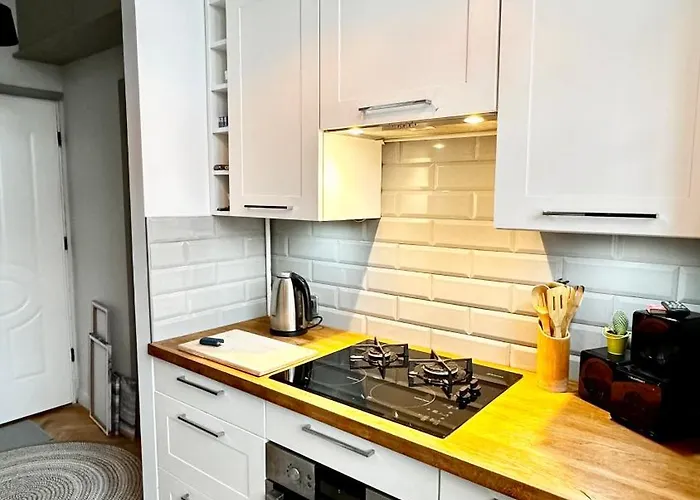 Apartment 4m High In Heart Of Warsaw!